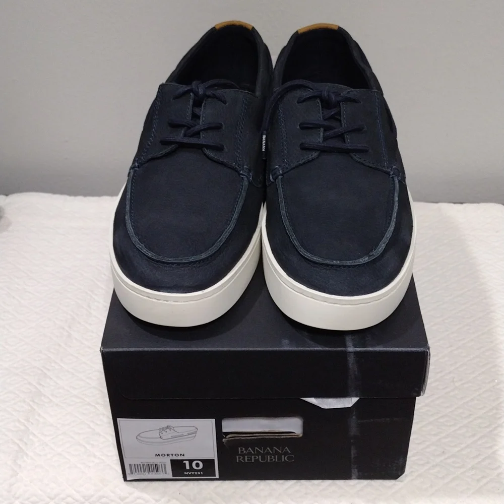 Banana Republic Morton Navy Nubuck Leather Boat Shoe